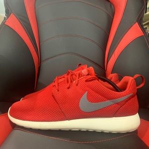 nike mens roche roshe red